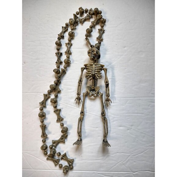Vintage Halloween Skeleton Rosary Necklace 24" Length Spooky Decor & Costume - Picture 4 of 7